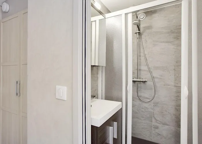 Palafour - Le Lac-3 By Interhome *